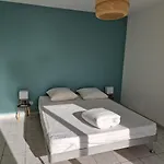 Le De L&m Villa